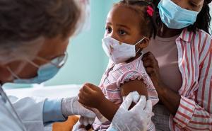 Prvi u svijetu: Kuba počela sa vakcinacijom djece starije od dvije godine 